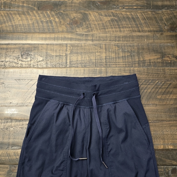 LULULEMON‎ Dance Studio Joggers | 2 - Picture 1 of 8